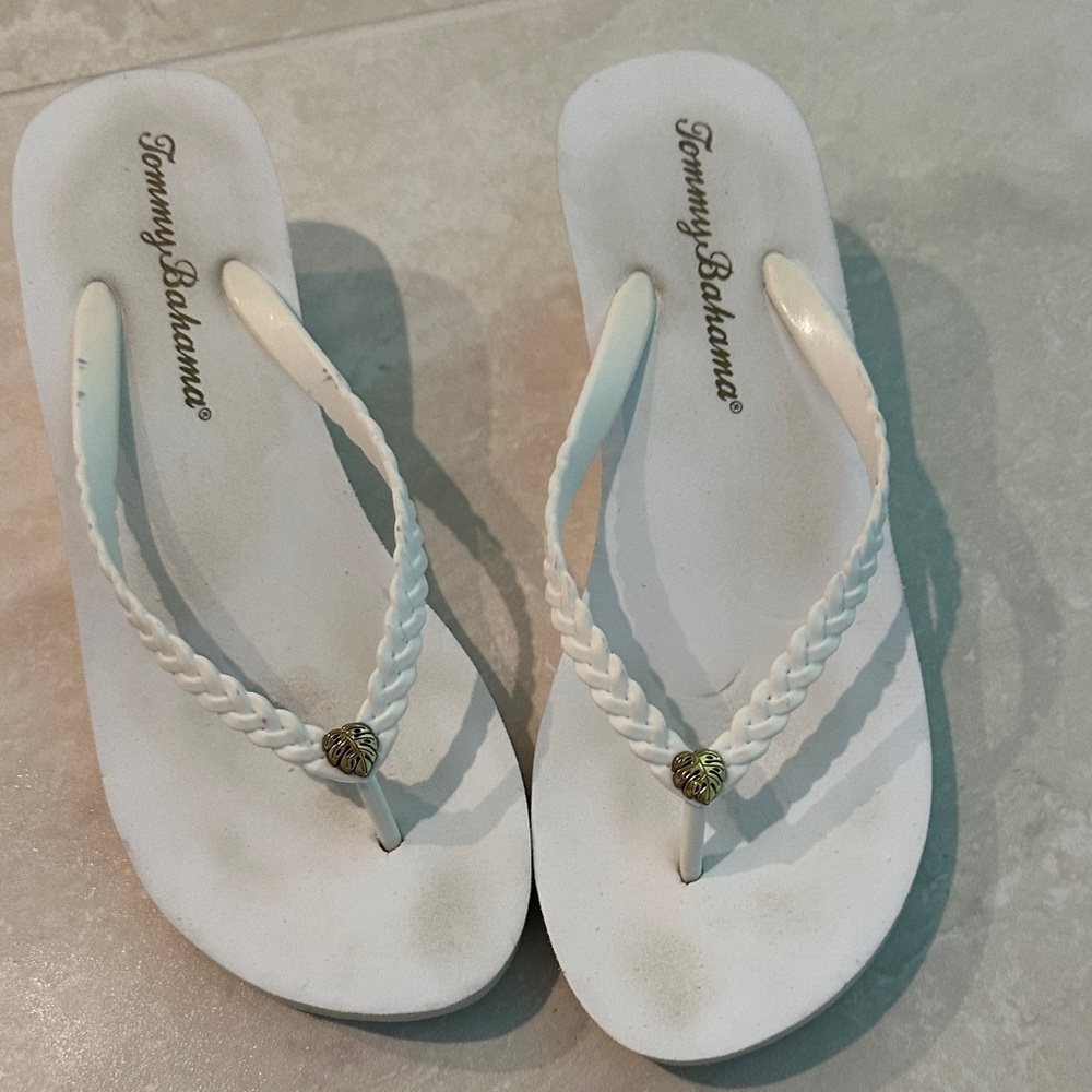 Tommy Bahama White Braided Sandals